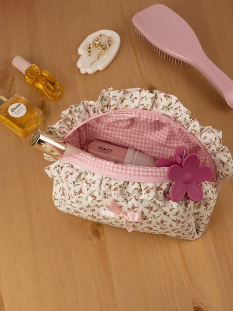 Pouche Daisy